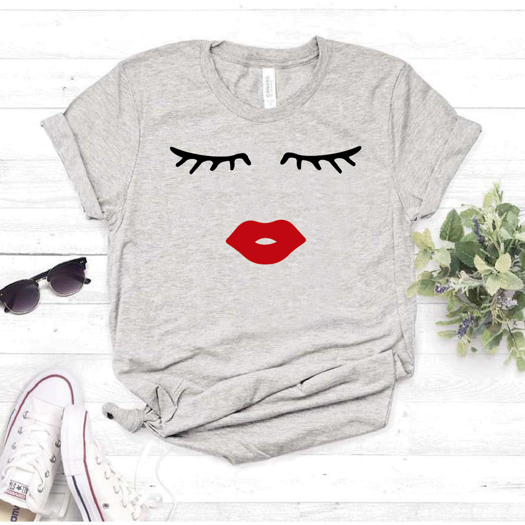 Camiseta estampada T-shirt  Pestañas y labios