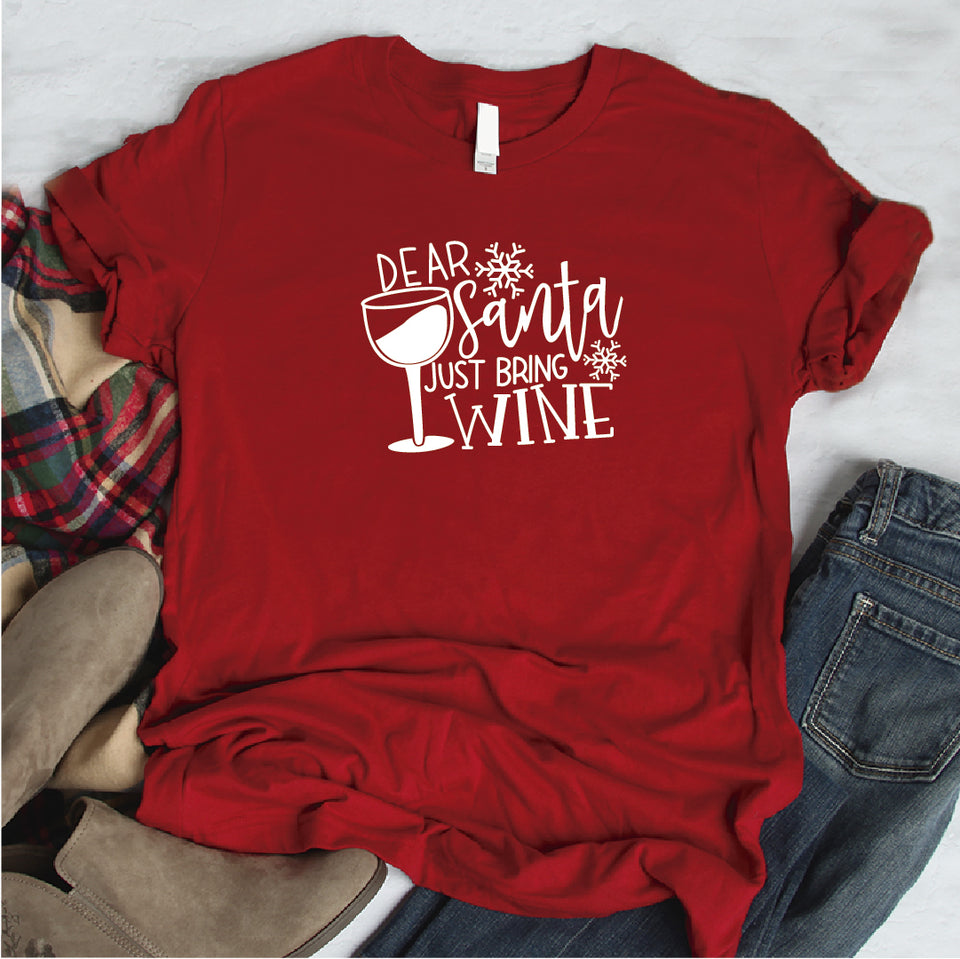 Camisa estampada  tipo T-shirt  dear santa just bring wine