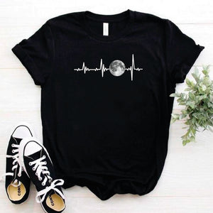 Camisa estampada en algodon para mujer tipo T- shirt electrocardiograma con la luna