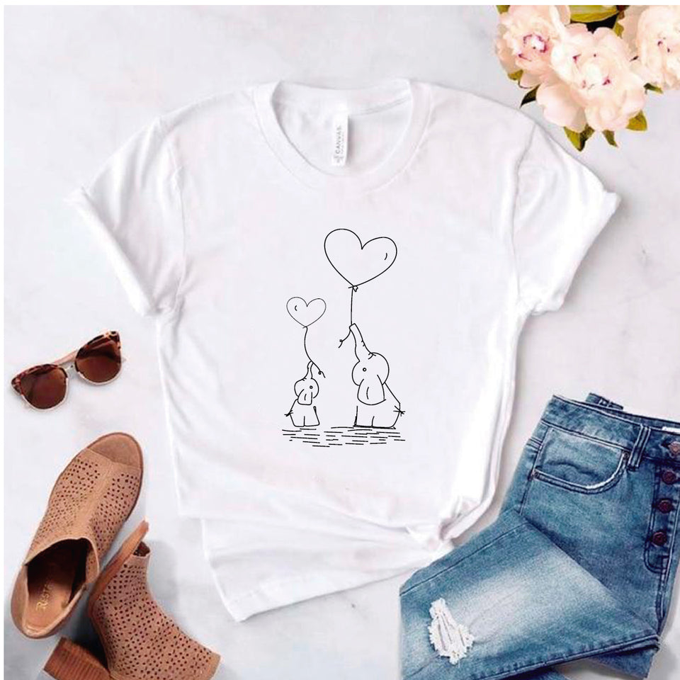 Camisa estampada tipo T- shirt Elefantes Globo