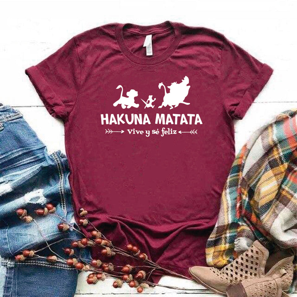 Camisa estampada tipo T- shirt hakuna matata vive y sé feliz