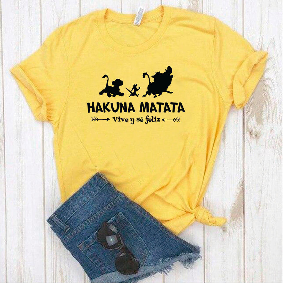 Camisa estampada tipo T- shirt hakuna matata vive y sé feliz