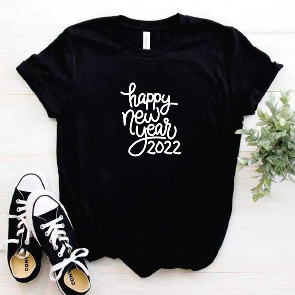 Camisa estampada  tipo T-shirt (navidad) happy new year 2022