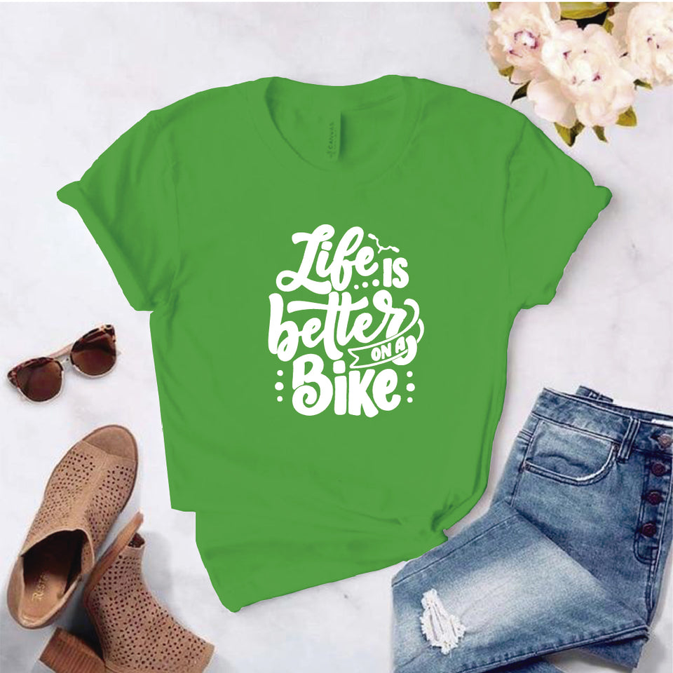 Camisa estampada tipo T- shirt Life is better on a bike (La vida es mejor en una bicicleta)