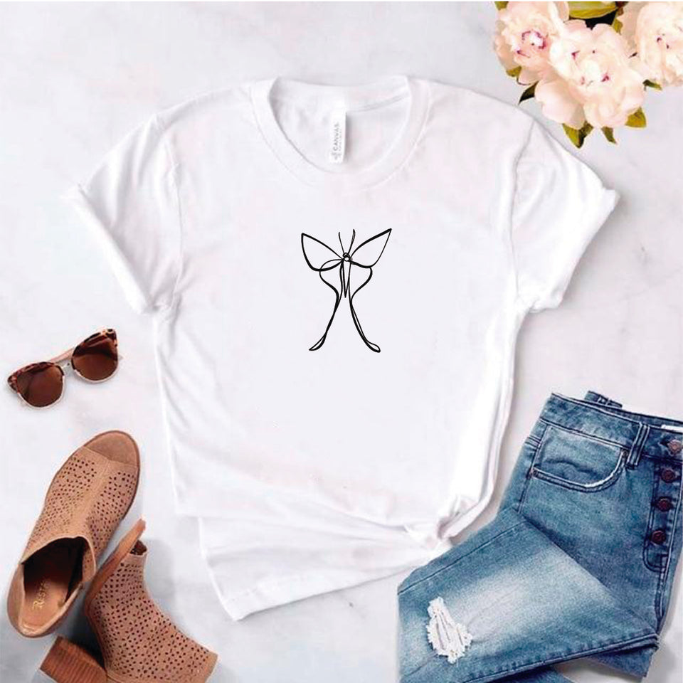 Camisa estampada tipo T- shirt mariposa