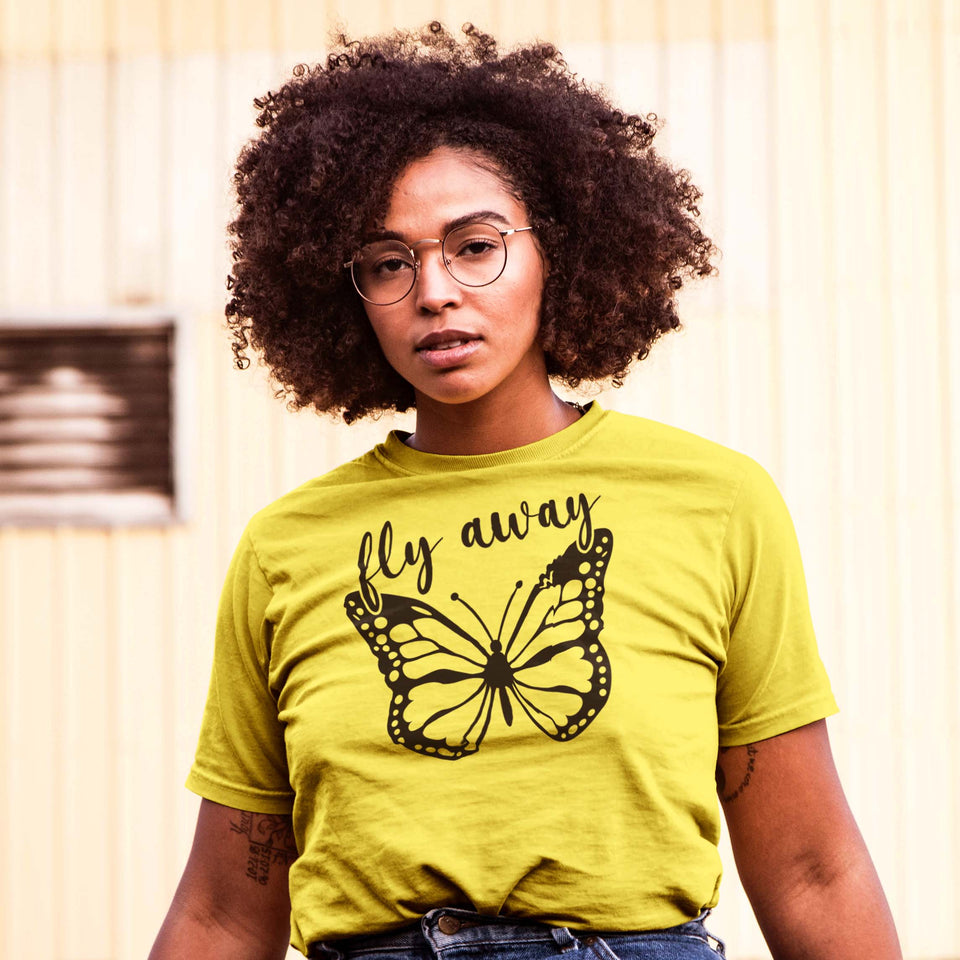 Camisa estampada tipo T- shirt mariposa fly away