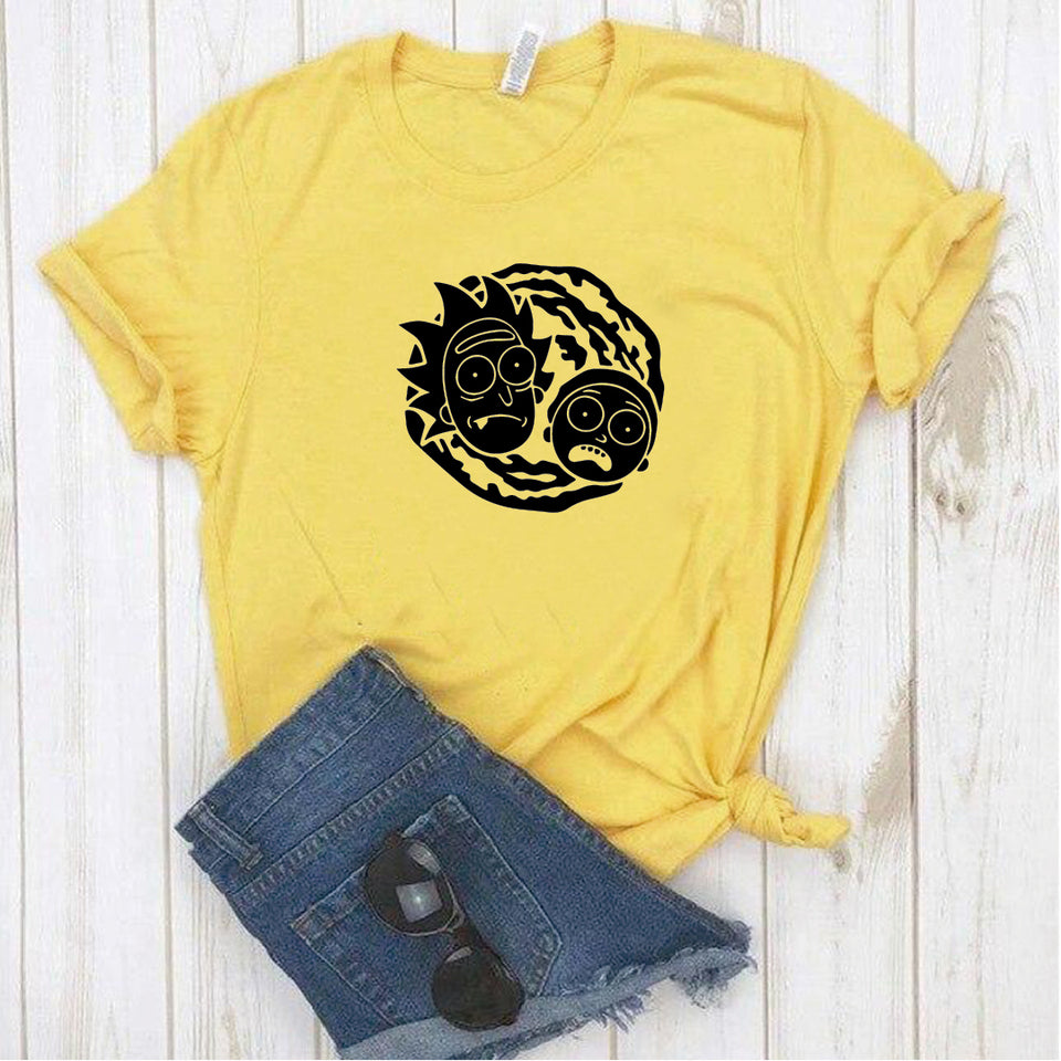Camisa estampada  tipo T-shirt RICK AND MORTY PORTAL
